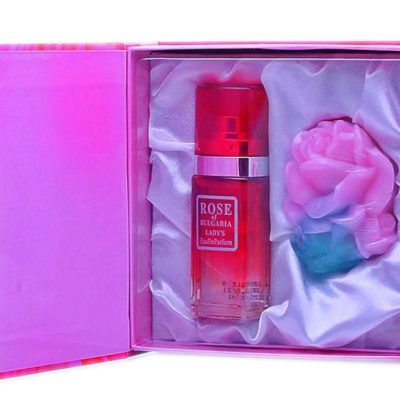 Γυναικείο σετ δώρου με άρωμα και σαπούνι Rose of Bulgaria Biofresh